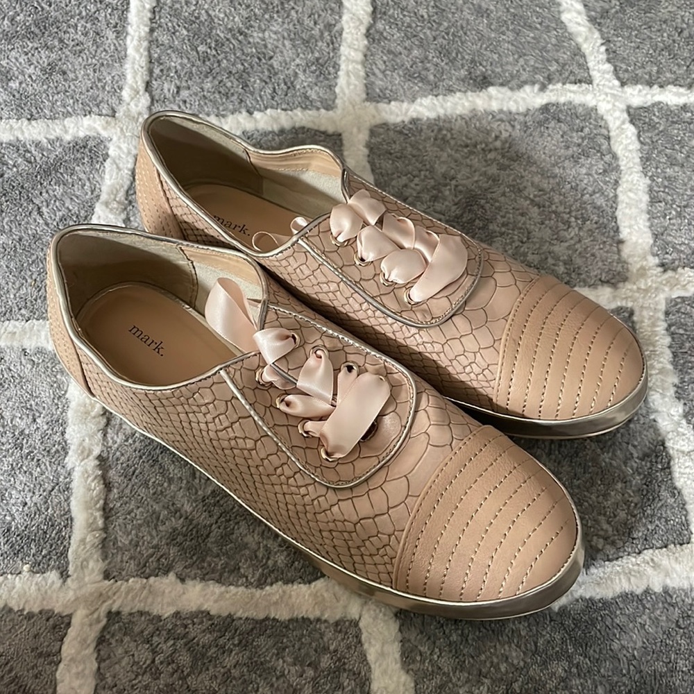 Mark. Women's Shoes. Tan Alligator Print Size 10‎ - new - Picture 3 of 9